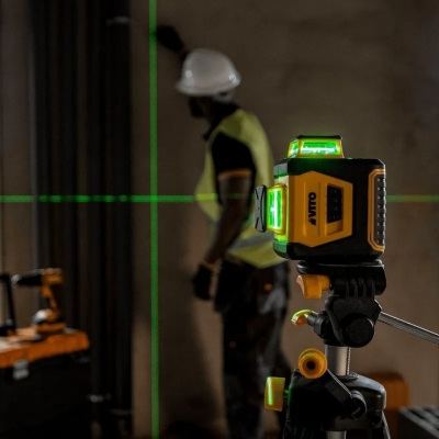 Laser autonivelante 3 linhas verde 360 c/mala